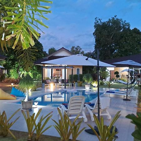 Pool Villa, Resort, Mae Ramphueng Beach, Ban Phe, Rayong, Residence M Thailand (Adults Only) Ban Chamrung エクステリア 写真