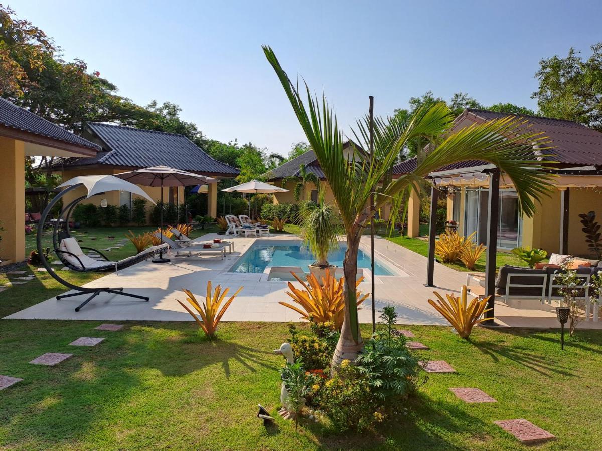 Pool Villa, Resort, Mae Ramphueng Beach, Ban Phe, Rayong, Residence M Thailand (Adults Only) Ban Chamrung エクステリア 写真
